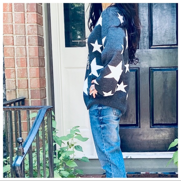 FALL MUST HAVE CHARCOAL GREY V NECK STAR SWEATER - Picture 6 of 9